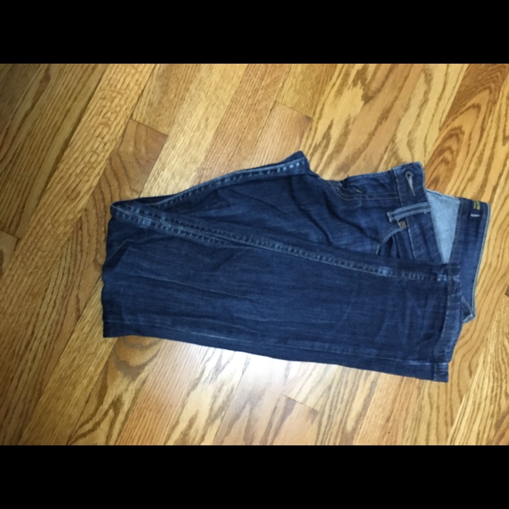 Levi's - Picture 3 of 3